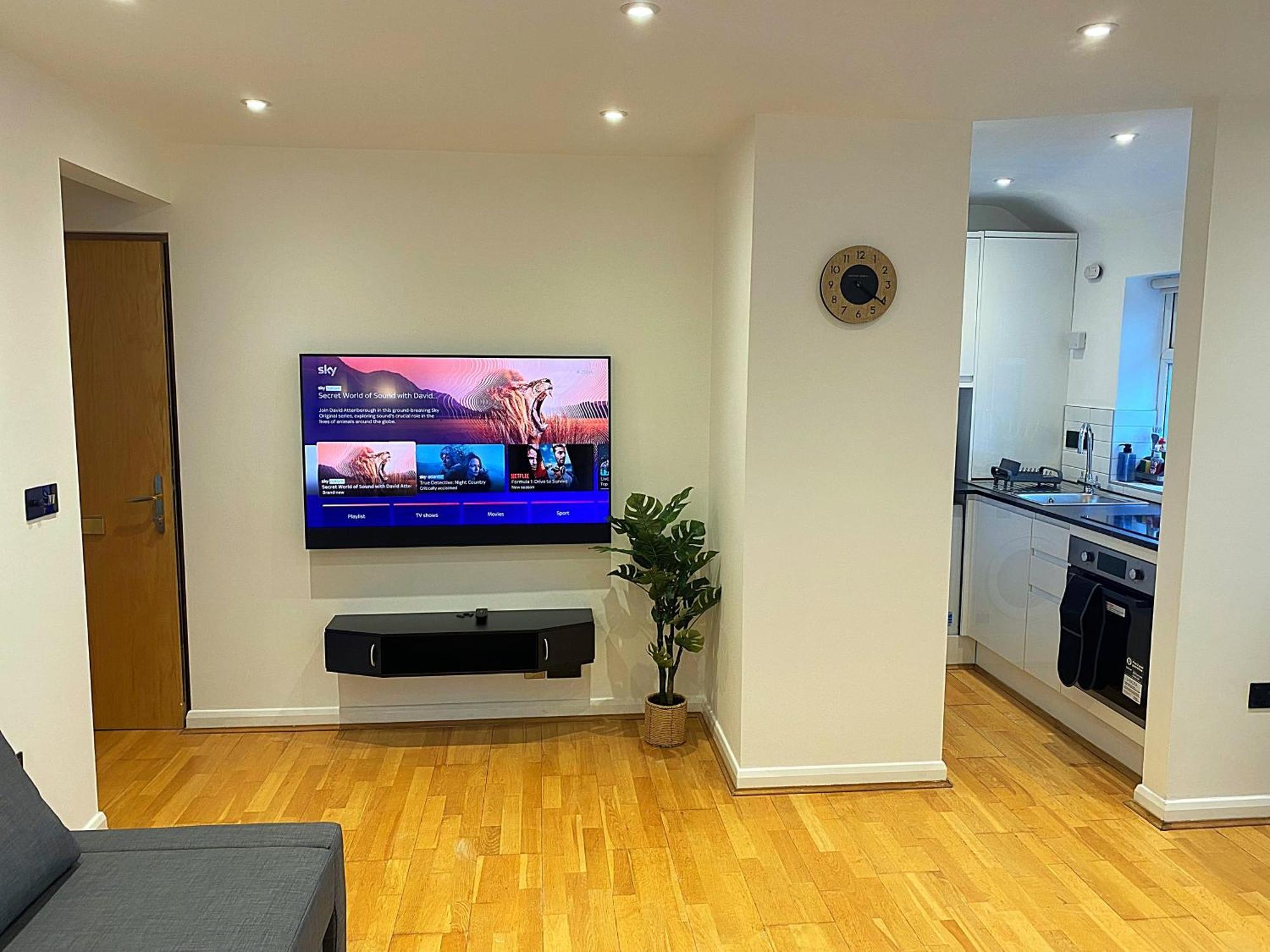 133C Hibrid Home オックスフォード エクステリア 写真